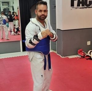 Meet your Posher, Juan ernesto